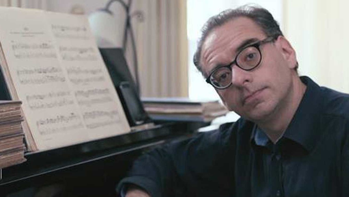 Jesper René spiller Beethoven