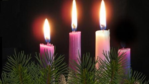 Højmesse - 3. søndag i advent. Spejderne går luciaoptog