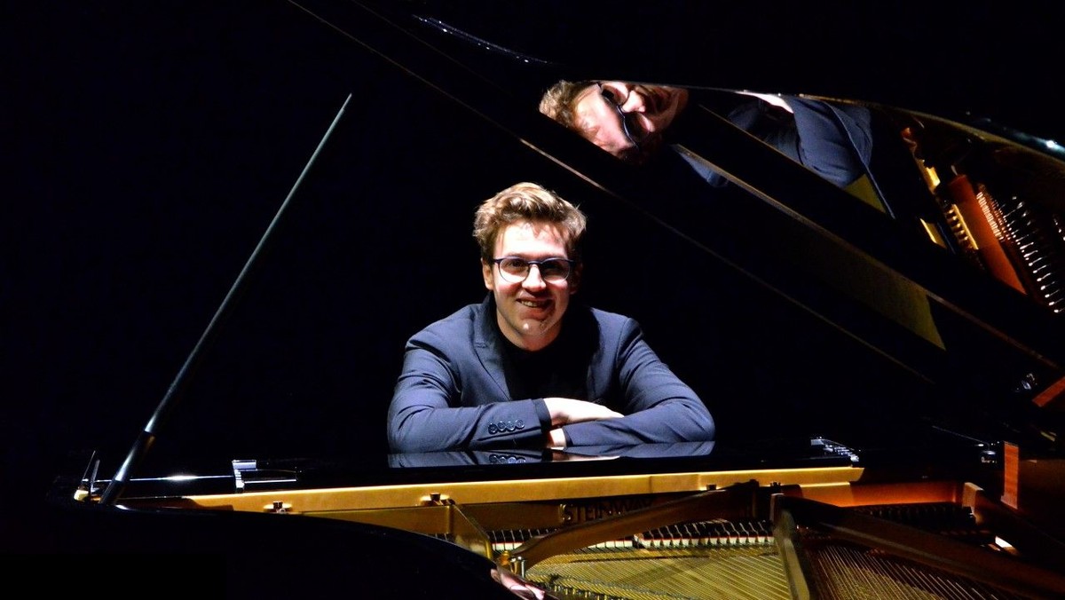 Prædebut Jakob Horsbøl Andersen, klaver