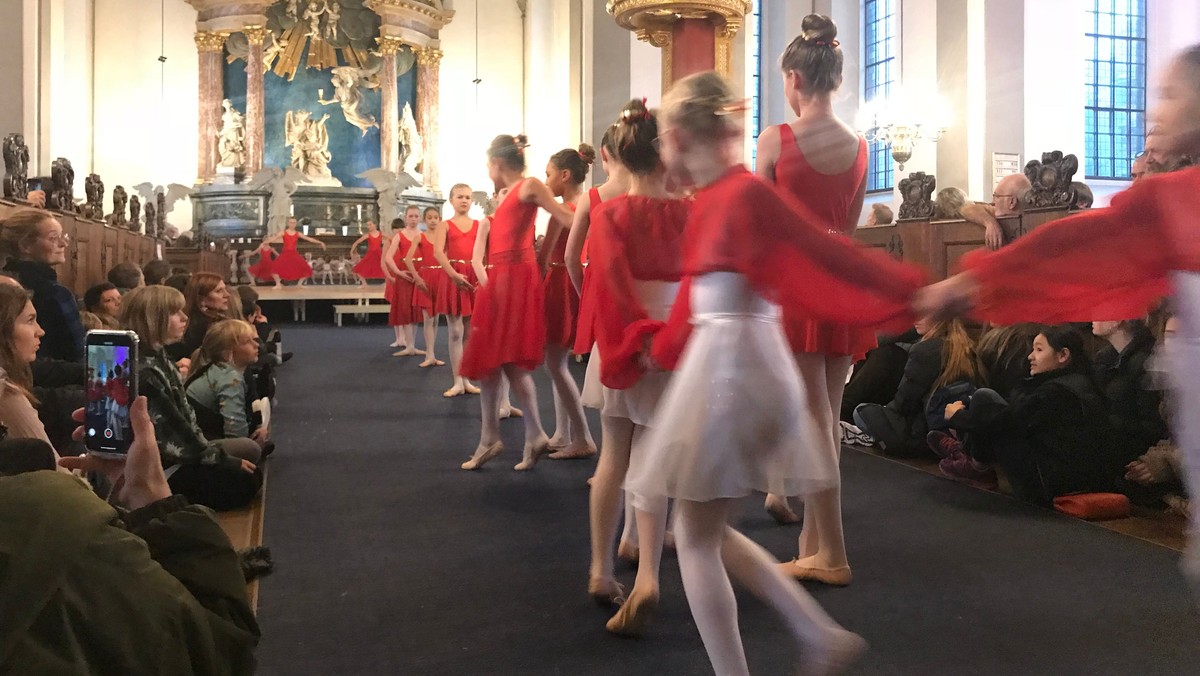 AFLYST! Balletgudstjeneste v/ Susanne Møller Olsen