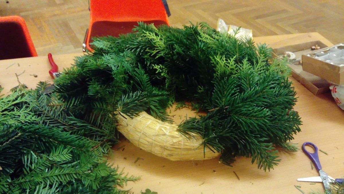 Entfällt: Adventskranzbasteln
