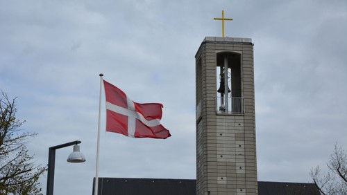 Højmesse og Kirkens fødselsdag ved Birgitte L. Leisner