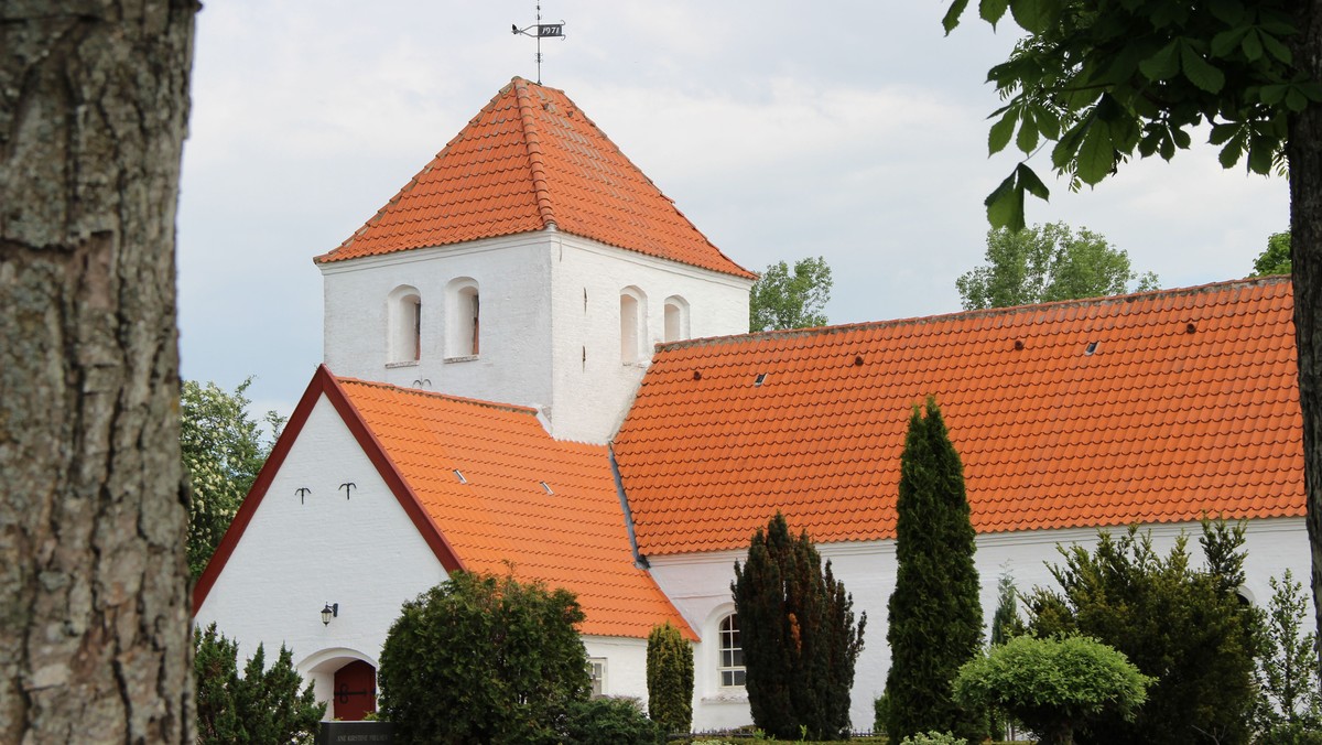 Gudstjeneste i Mou Kirke