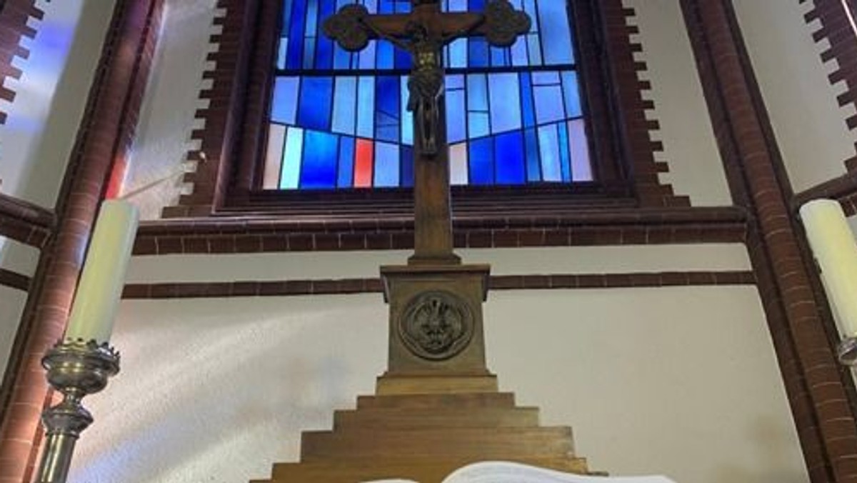 Moderner Gottesdienst mit Abendmahl Anmeldung und Livestream