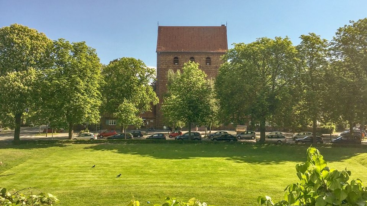 Open-Air-Gottesdienst mit Posaunenchor und Kantatenchor zum Sonntag Kantate
