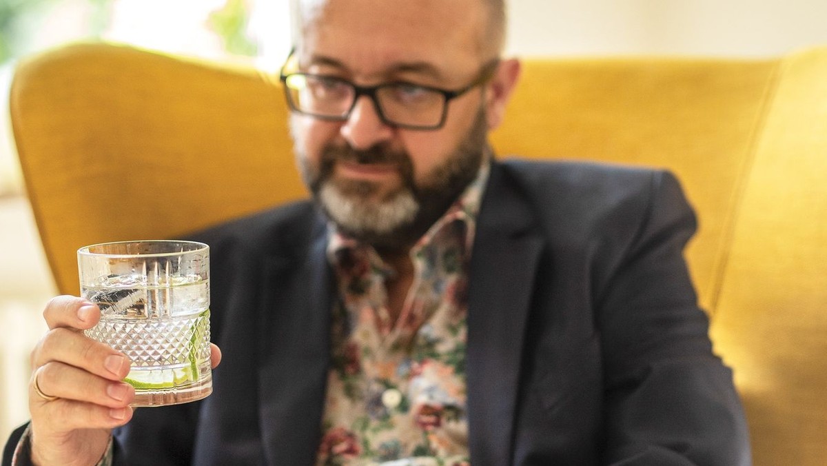 Gin. Sagen og smagen