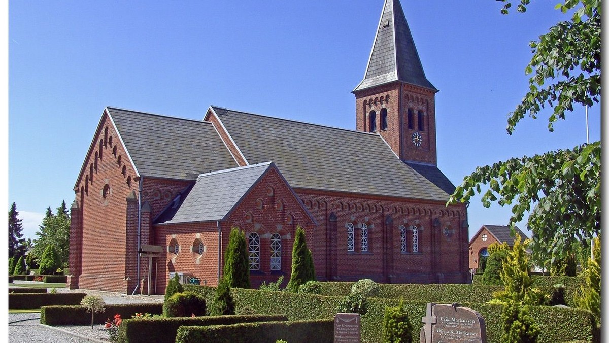 Gudstjeneste i Gludsted kirke