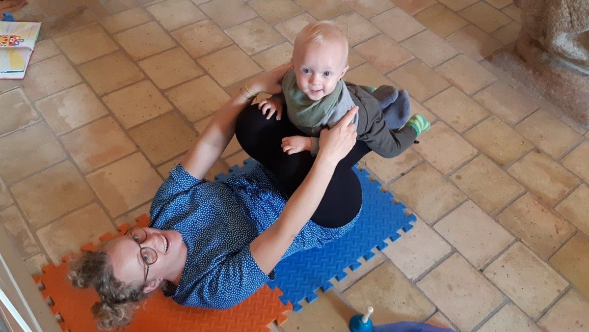 Babysalmesang i Ejstrup kirke