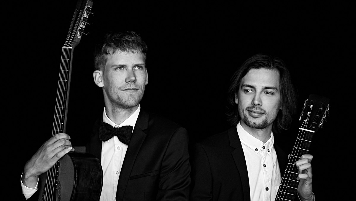 Aros Guitar Duo