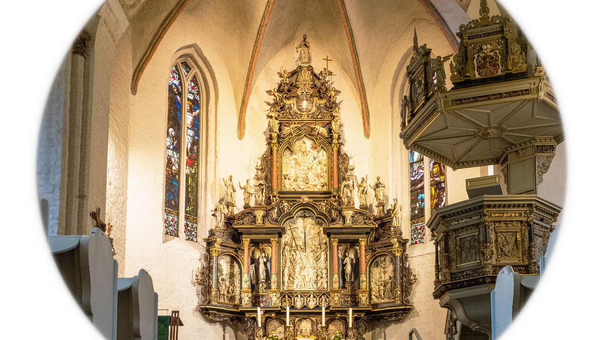 "Im Zoom 1.0" - Der Altar in Bildern, Tönen und Worten