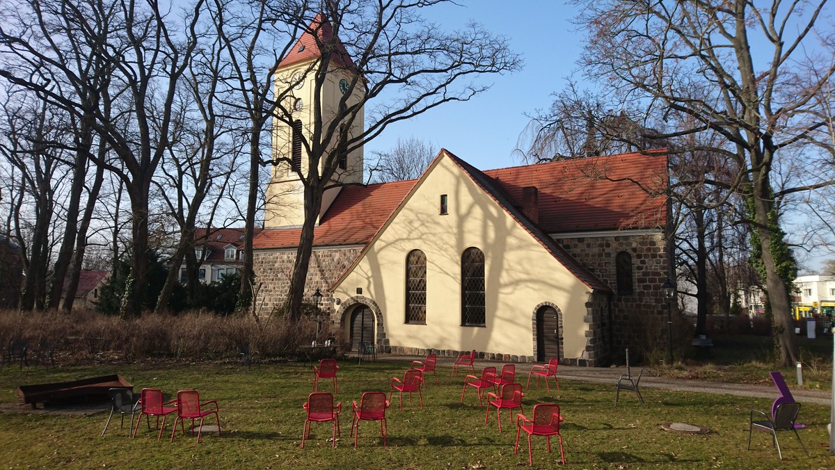 Andacht im Kirchgarten