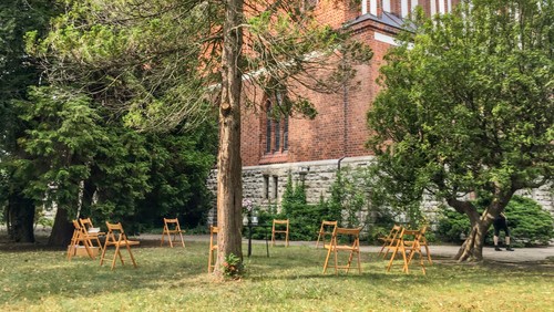Wochenschlussandacht mit Musik- möglichst draußen