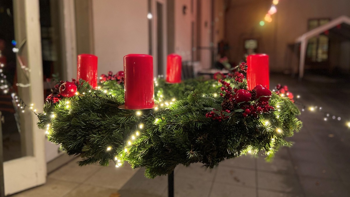 Adventskranzbasteln