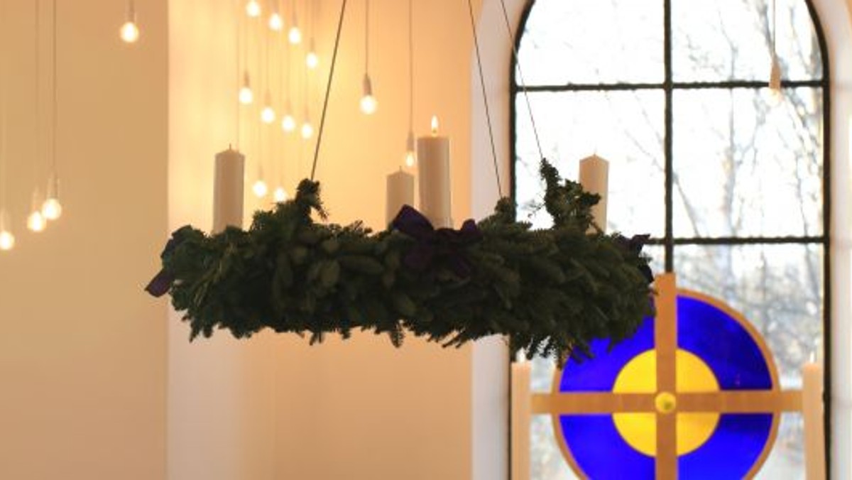 Højmesse - Første søndag i advent/ v. Finn Rønnow