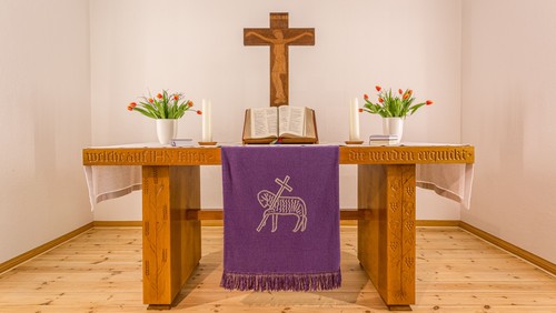 Gottesdienst in Felsen