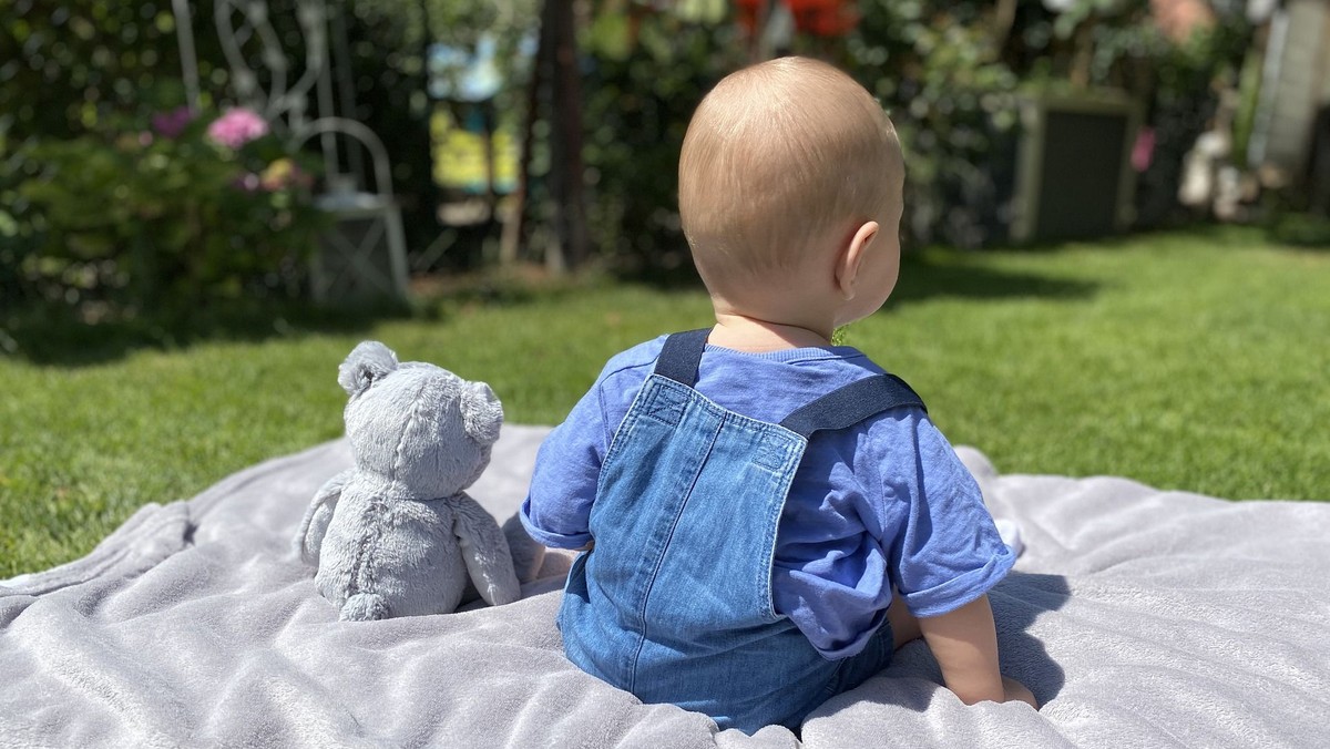 Open-Air-Eltern-Kind-Spielgruppe für Babys von 4-12 Monaten (4 Termine)