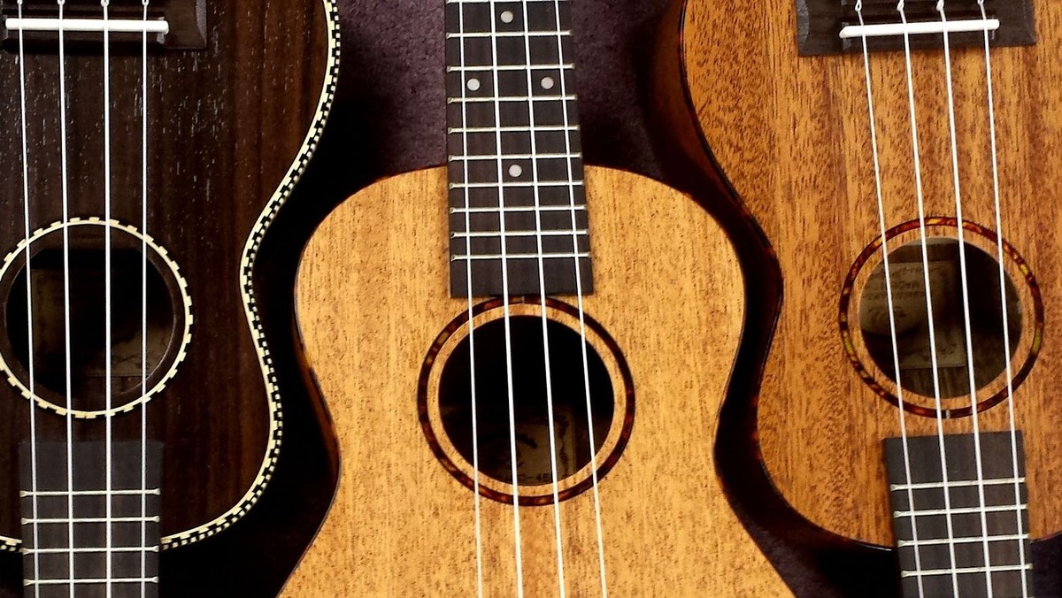 In PRÄSENZ: Jugend-Treff (inkl. Ukulele) IN POLL