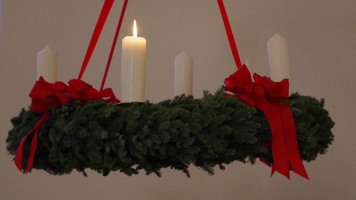 Gudstjeneste 1. søndag i advent i Humlebæk Kirke (dialog prædiken)