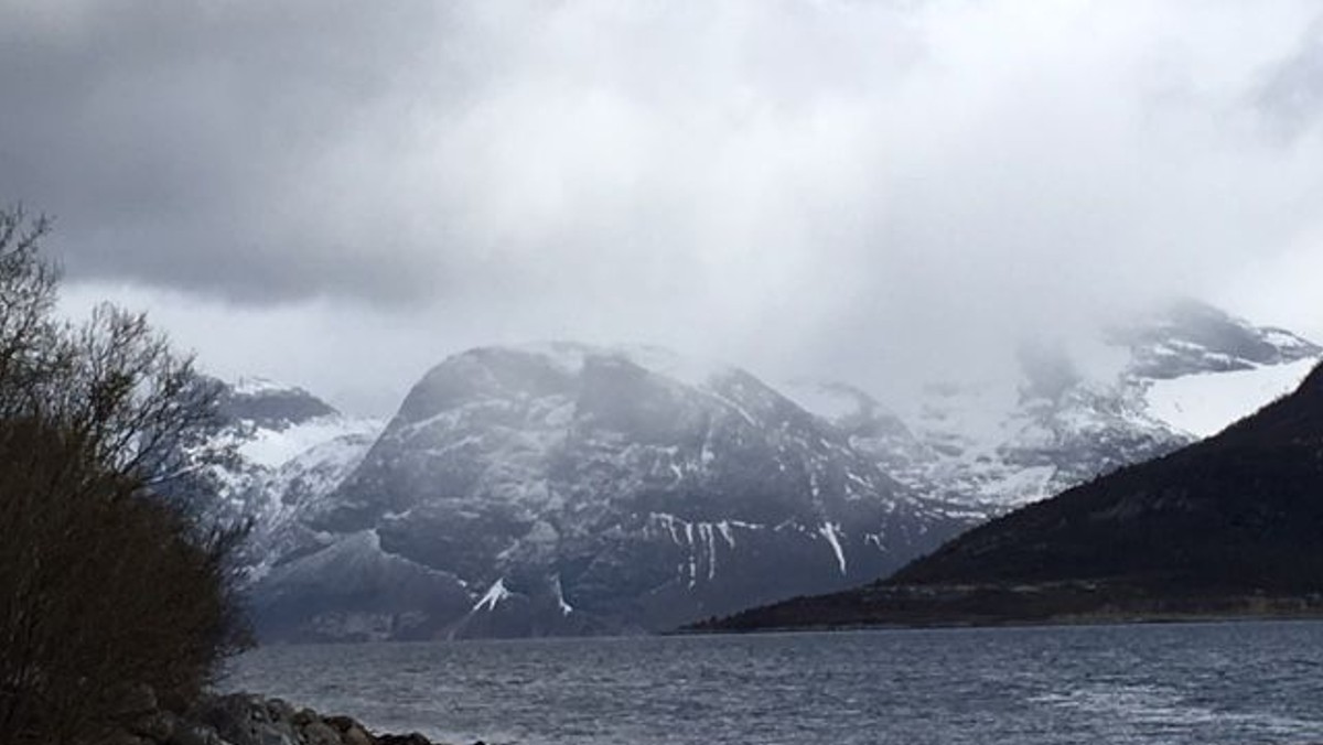Kilden. 220 km nord for Polarcirklen
