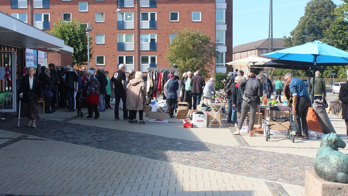 Høstmarked med loppemarked