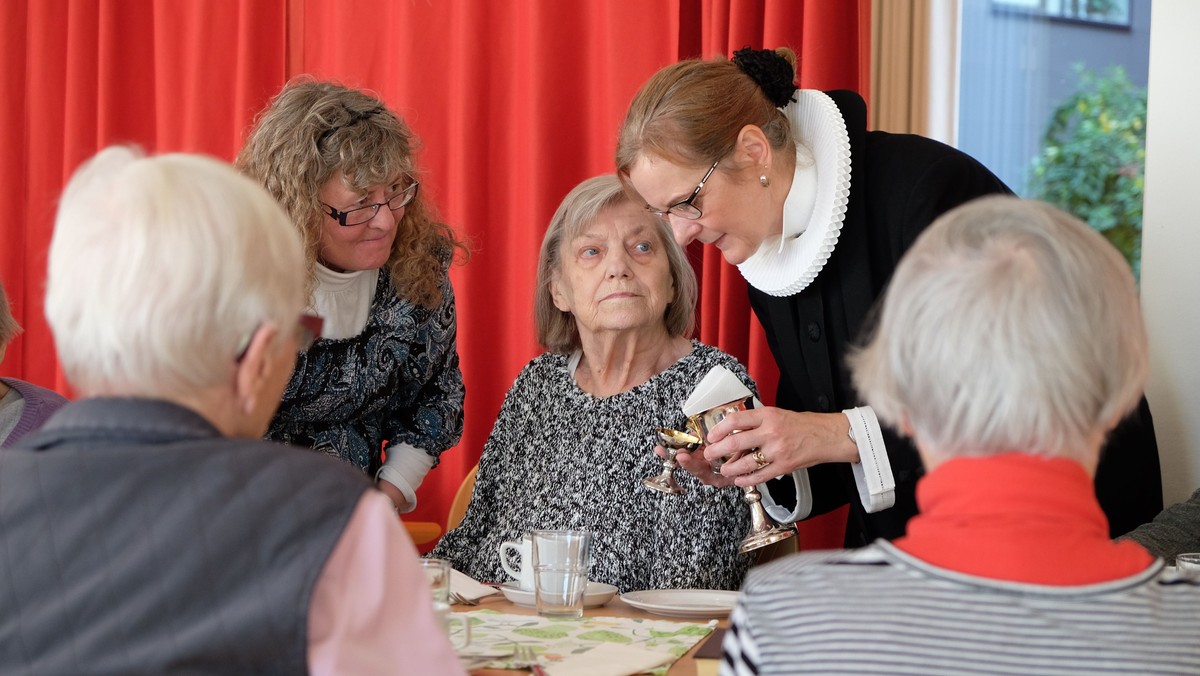 Demensvenlig gudstjeneste ved Hanne Schmidt