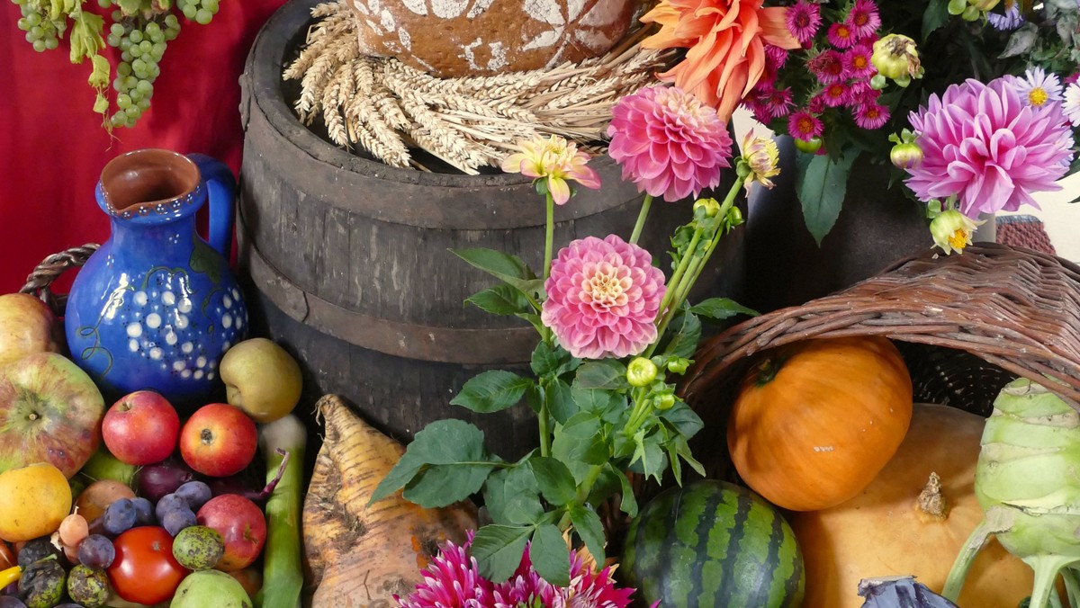 Heilige Messe (zum Erntedankfest)