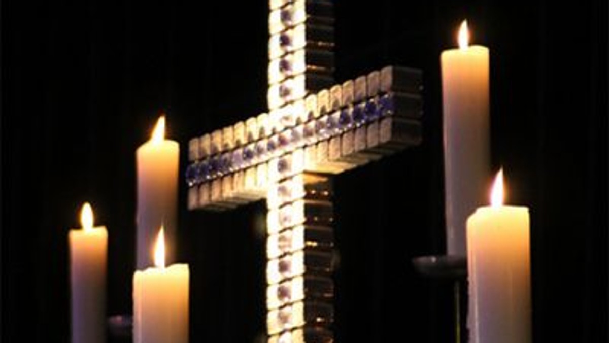 "Gedächtnis-Gottesdienst" mit Abendmahl