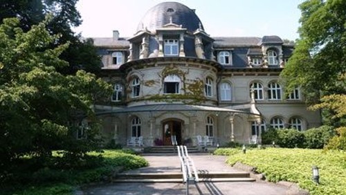 Der Ohlsdorfer Friedhof - Stadtrundgang