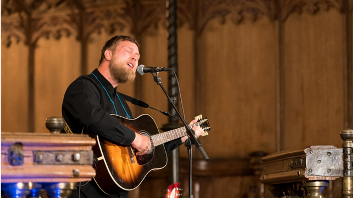 Koncert i Visborg Kirke med Jonas Petersen/Hymns form Nineveh