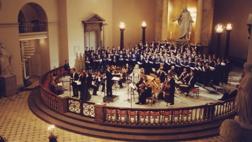 Koncert: Mozarts Requiem (entré)