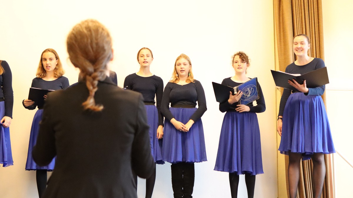 Koncert: Pigekoret synger Gabriel og Maria af John Høybye