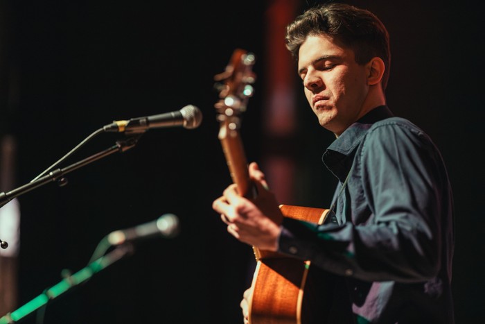 Georgiy Volkow bei einem Gitarrenkonzert