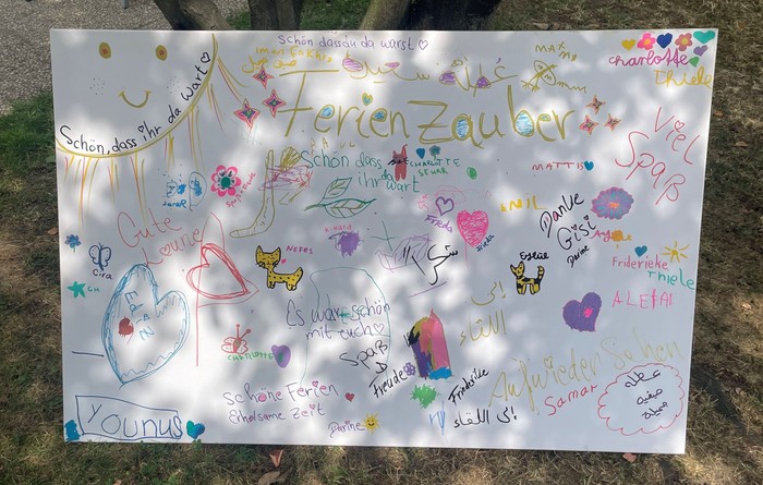 Leinwand mit Botschaften zum FerienZauber