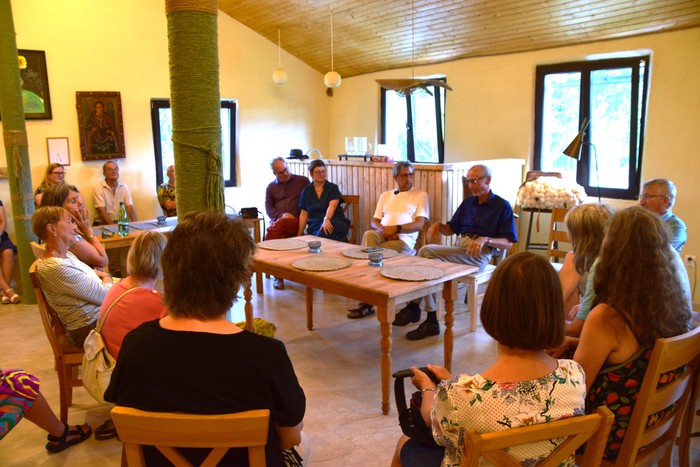 Gespräch im neuen Kinder- und Familienzentrum Michelsberg