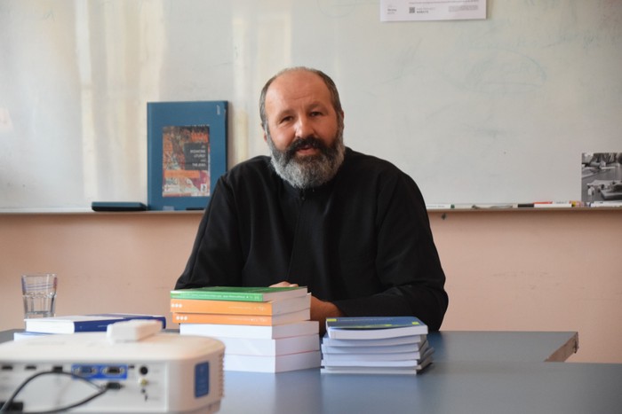Priester Alexandru Ionta