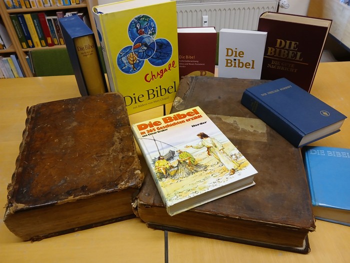 Diverse Bibeln 