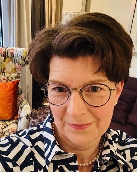 Porträtfoto von Andrea Göbel