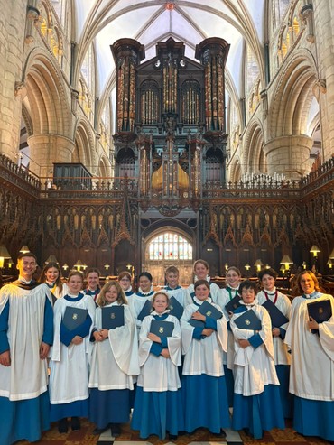 St Mary's Choristers at Gloucester Cathedral with Music Team of Tristan and Kate