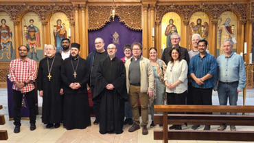 Geistliche in der Kirche St. Dimintrios