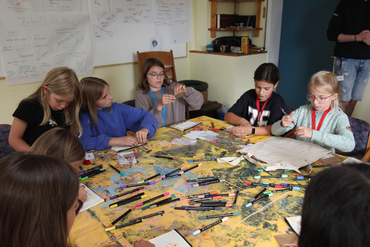 Viele verschiedene Kreativworkshops sorgten für Abwechslung bei der KiBiFeWo. (Foto: Klaus Kordesch /eöa)
