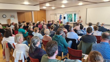 Betroffenenvertreter Matthias Schwarz war einer der Referenten beim EKHN-Fachtag zum Thema Betroffenenvertreter Matthias Schwarz war einer der Referenten beim EKHN-Fachtag zum Thema