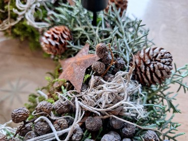 Pynt på adventskrans Pynt på adventskrans