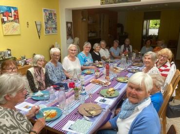Grillfest der Frauenhilfe der Ev. Emmaus-Kirchengemeinde Bad Oeynhausen