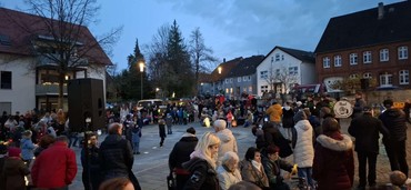 #SanktMartin #Nieheim #Laternenumzug #Gemeinschaft #Martinsfest #SanktMartin #Nieheim #Laternenumzug #Gemeinschaft #Martinsfest