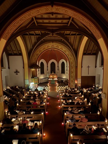 Am Friedensgottesdienst im Lichtermeer nahmen 110 Personen teil.