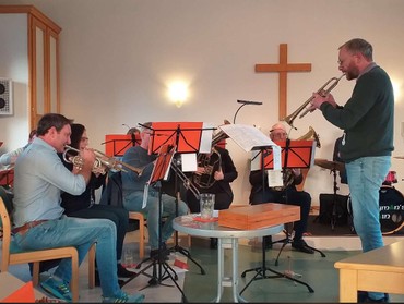 Der Posaunenchor Bruchhausen und Eva Tebbe am Piana sorgten für eine tolle Atmosphäre 