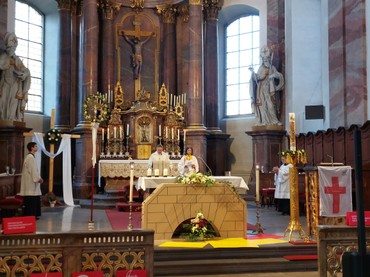 Predigerin Patricia Kraus und Pfarrer Stefan Buß